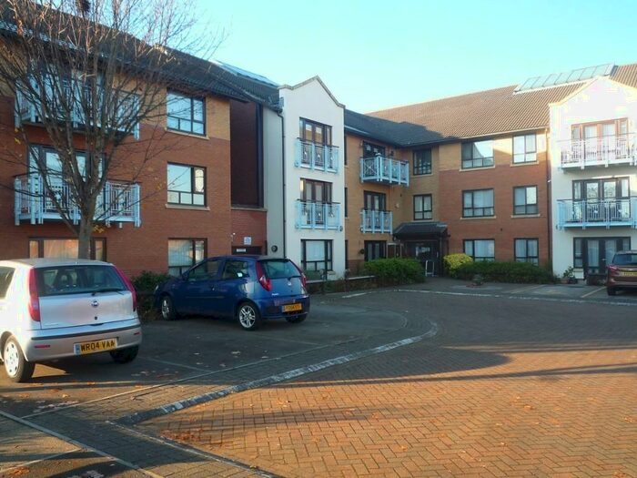1 Bedroom Flat To Rent In Waterstone Close, Liverpool, Merseyside, L11