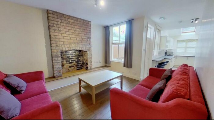 6 Bedroom Semi-Detached House To Rent In **£ Pppw Excluding Bills** Cycle Road, Lenton, Nottingham, NG7