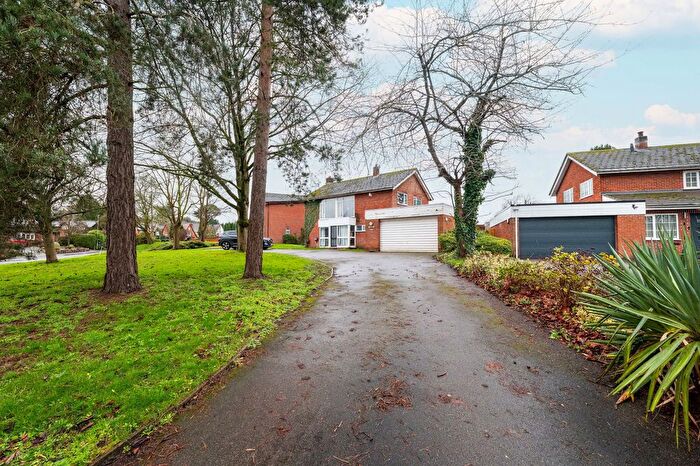 4 Bedroom Detached House For Sale In Rectory Road, Wanlip, Leicester, LE7