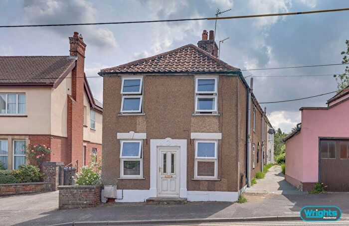 2 Bedroom Terraced House To Rent In Warminster Road, Westbury, BA13
