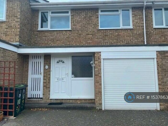 3 Bedroom Terraced House To Rent In Heathlands Close, Burton, Christchurch, BH23