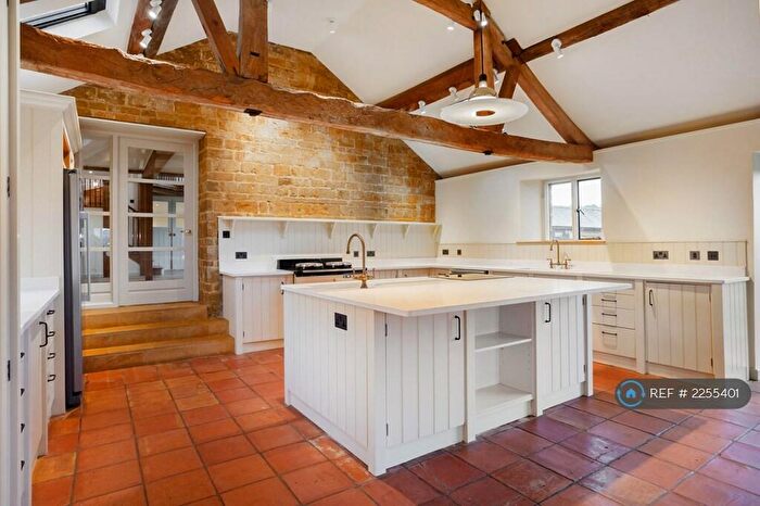 6 Bedroom Detached House To Rent In Alkerton, Banbury, OX15