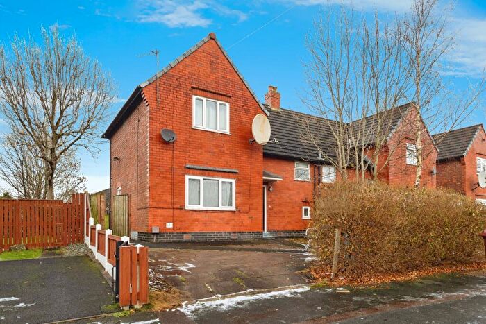 4 Bedroom Semi Detached House For Sale In East Road, Gorton, Manchester, Greater Manchester, M18
