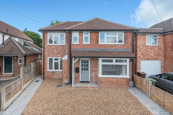 1 Bedroom Flat To Rent In South Road, Guildford, GU2