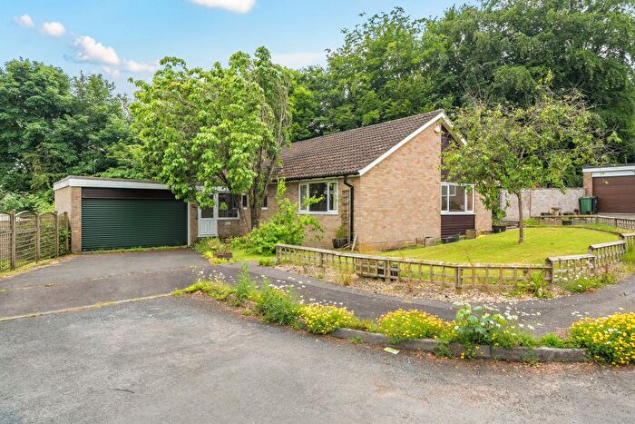 3 Bedroom Detached Bungalow For Sale In Wellesley Way, Churchinford, TA3