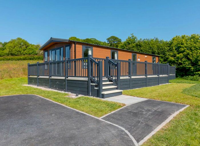2 Bedroom Lodge For Sale In Minster Norwood, Conwy, LL32