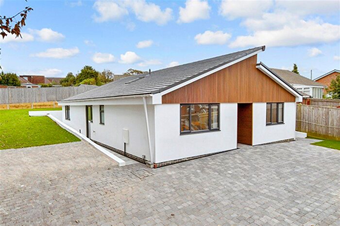 3 Bedroom Detached Bungalow For Sale In The Ridgway, Woodingdean, Brighton, East Sussex, BN2