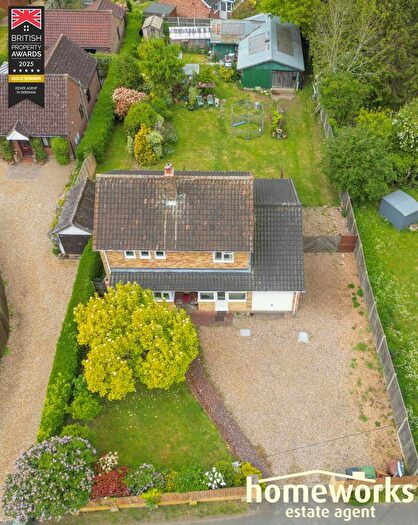 3 Bedroom Detached House For Sale In Westfield Road, Dereham, NR19
