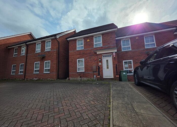 3 Bedroom Property To Rent In Croft Gardens, Wolverhampton, WV10