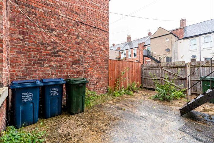 2 Bedroom Flat To Rent In Balmoral Terrace, Heaton, NE6