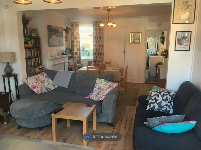 3 Bedroom Semi-Detached House To Rent In Prospect Place, Leiston, IP16