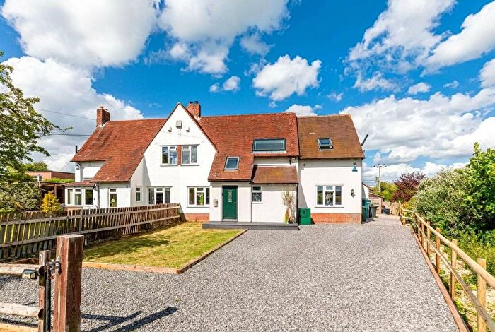 5 Bedroom Semi-Detached House For Sale In Sunrise Hill, East Ilsley, Newbury, Berkshire, RG20