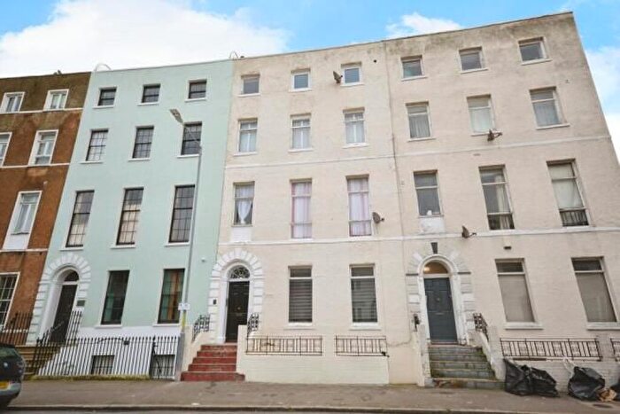 1 Bedroom Flat To Rent In Union Crescent, Margate, CT9