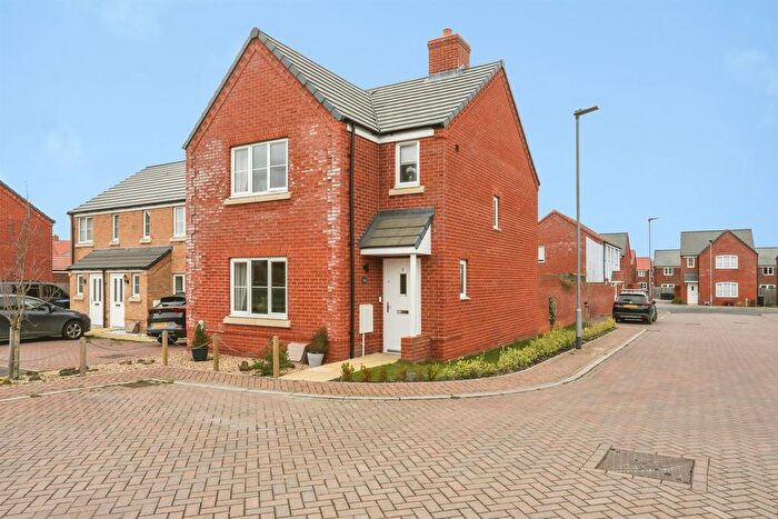 3 Bedroom Detached House For Sale In Gates Close, Thurston, Bury St. Edmunds, IP31