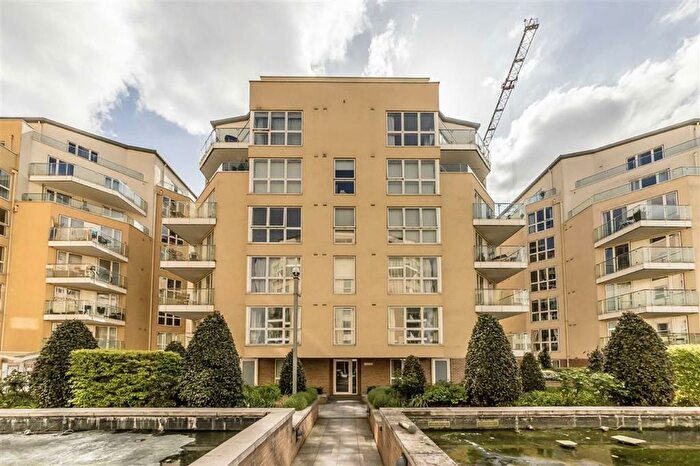 2 Bedroom Flat To Rent In Water Gardens Square, London, SE16