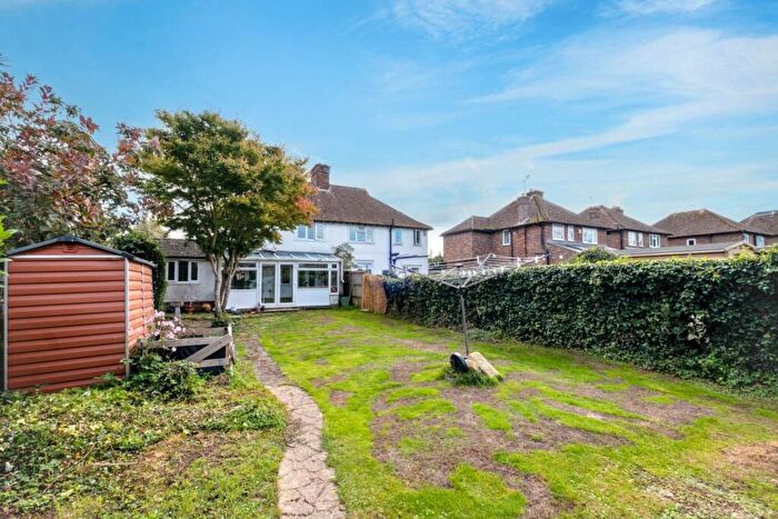 3 Bedroom Semi-Detached House For Sale In The Ness, Canterbury, CT1