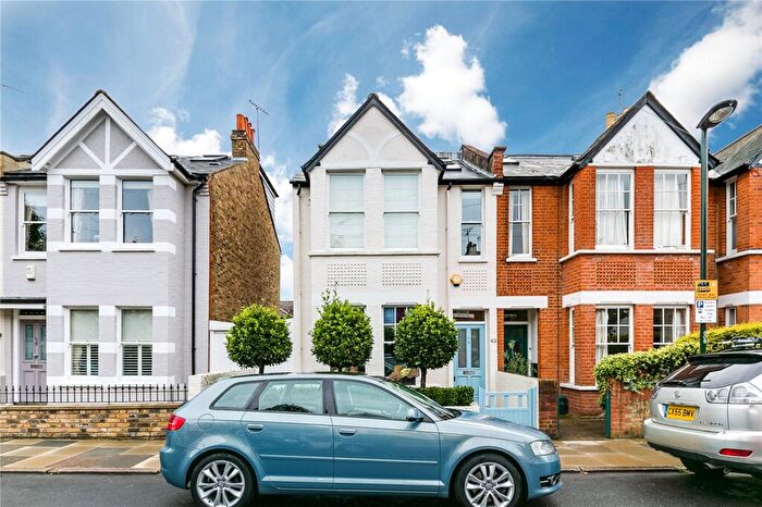 4 Bedroom House To Rent In Second Avenue, Barnes, SW14