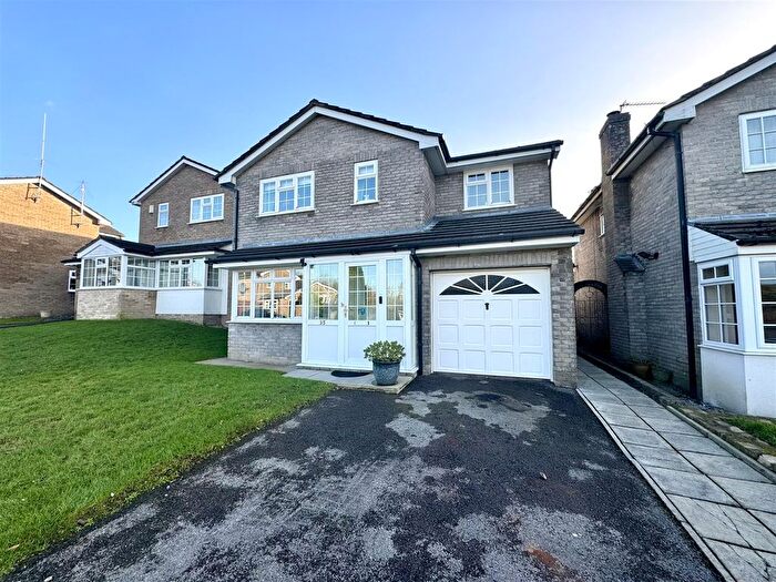 4 Bedroom Detached House For Sale In Piercefield Avenue, Chepstow, NP16