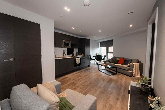 2 Bedroom Flat To Rent In One Park Lane, Heaps Mill, Liverpool, Merseyside, L1