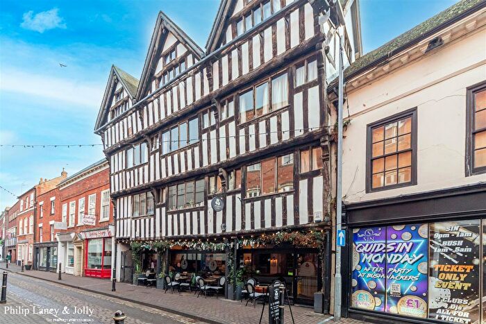 2 Bedroom Flat For Sale In New Street, Worcester, WR1