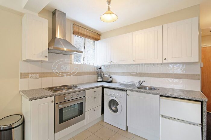 Studio To Rent In Tierney Road, Streatham Hill, SW2