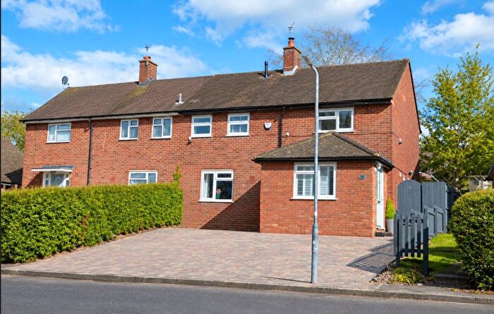 3 Bedroom Semi-Detached House For Sale In Tring Road, Wendover, HP22