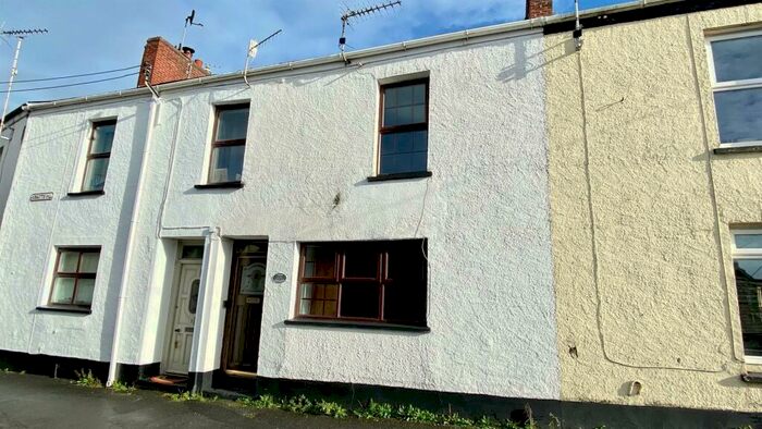 2 Bedroom Cottage To Rent In Abbotts Hill, Braunton, EX33