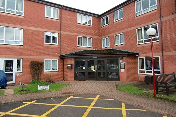 1 Bedroom Flat To Rent In Ashdene Gardens, Kenilworth, CV8