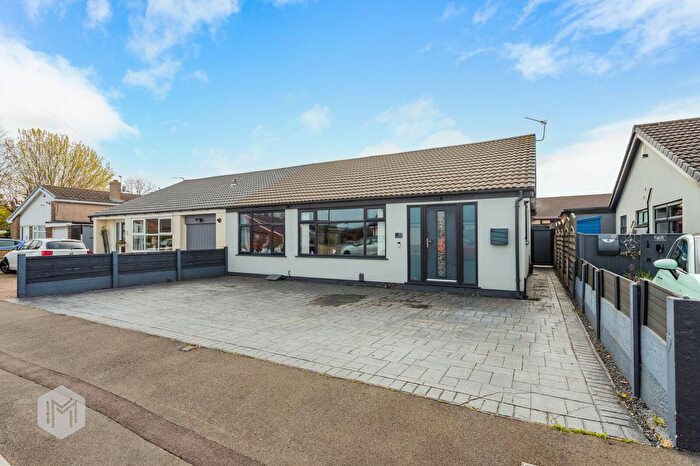 3 Bedroom Semi-Detached Bungalow For Sale In Bradwell Road, Lowton, WA3