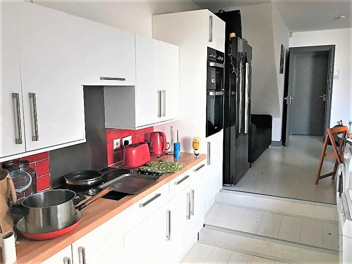 6 Bedroom Terraced House To Rent In Heeley Road, Selly Oak, Birmingham, B29