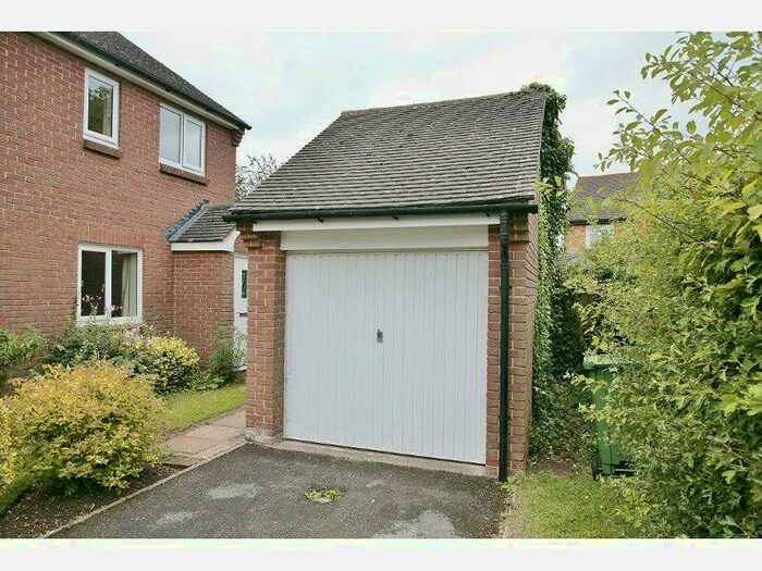 2 Bedroom End Of Terrace House To Rent In The Glebe, Cumnor, Oxford, Oxford, OX2