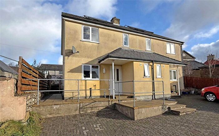 3 Bedroom Semi-Detached House For Sale In Gwel Y Bigil, Deiniolen, Caernarfon, Gwynedd, LL55