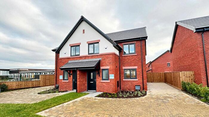 3 Bedroom Semi-Detached House For Sale In Carr Head Lane, Poulton-le-Fylde, Lancashire, FY6