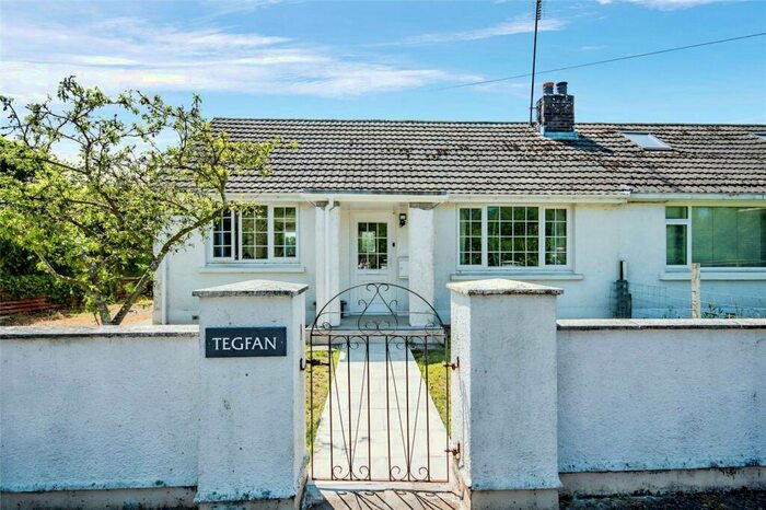 2 Bedroom Semi-Detached House For Sale In Brongest, Castell Newydd Emlyn, Brongest, Newcastle Emlyn, SA38