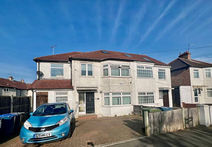 2 Bedroom Maisonette To Rent In Canterbury Road, Harrow, HA1