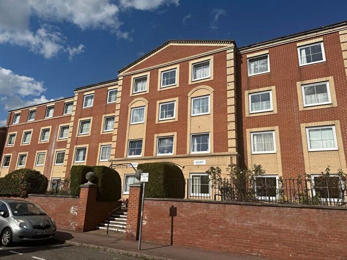 1 Bedroom Retirement Property For Sale In Marsham Street, Maidstone, ME14