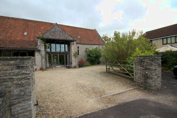 5 Bedroom Barn Conversion To Rent In Queen Street, Keinton Mandeville, TA1