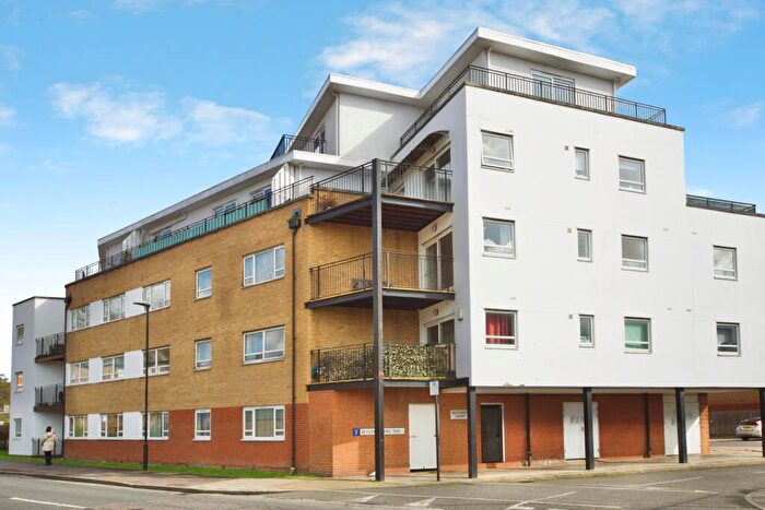 2 Bedroom Flat For Sale In Elderberry Way, East Ham, London, E6