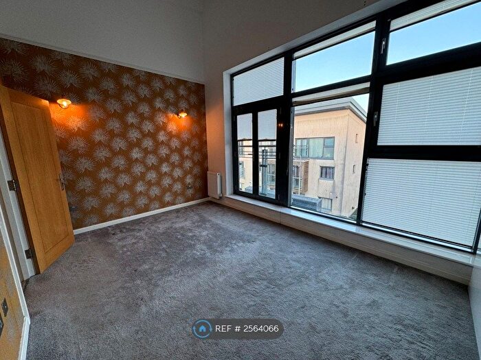 3 Bedroom End Of Terrace House To Rent In Maritime Quarter, Swansea, SA1