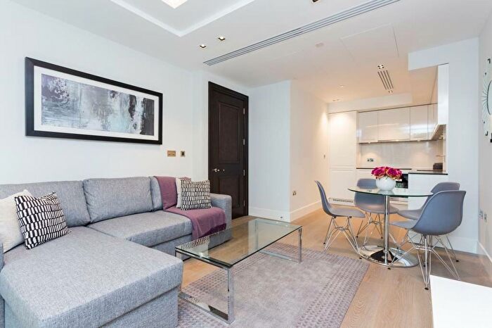 1 Bedroom Flat To Rent In Kensington High Street, Trinity House, W14