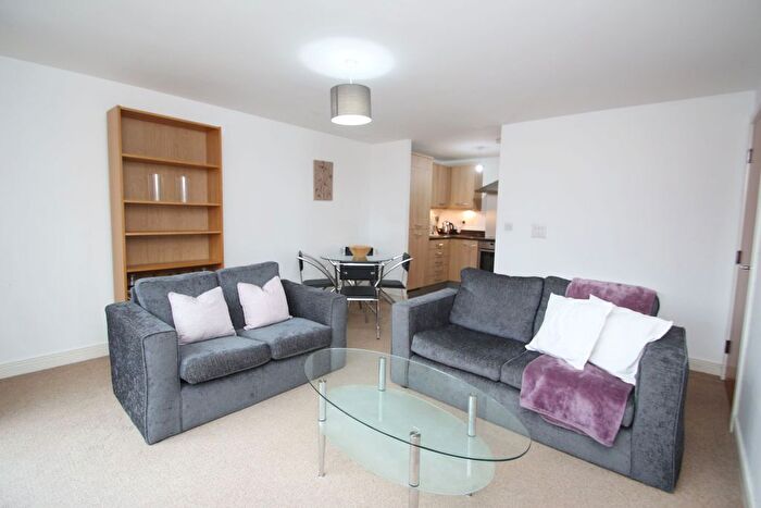 2 Bedroom Property To Rent In Cameronian Square, Gateshead, NE8