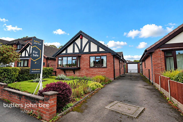 2 Bedroom Detached Bungalow For Sale In Ruxley Road, Bucknall, ST2