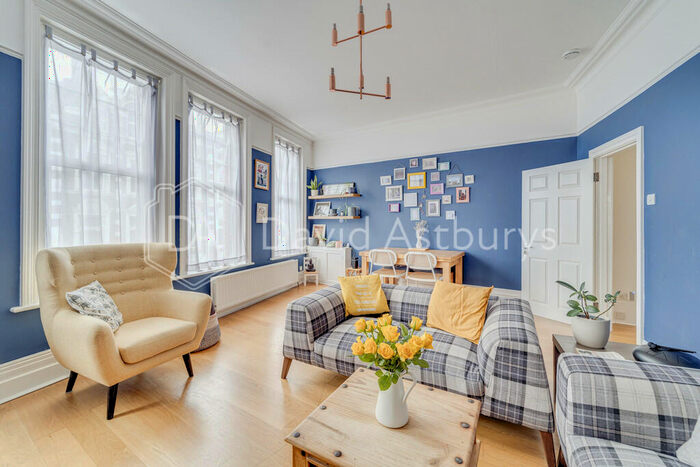 3 Bedroom Apartment To Rent In The Broadway, Crouch End, London, N8