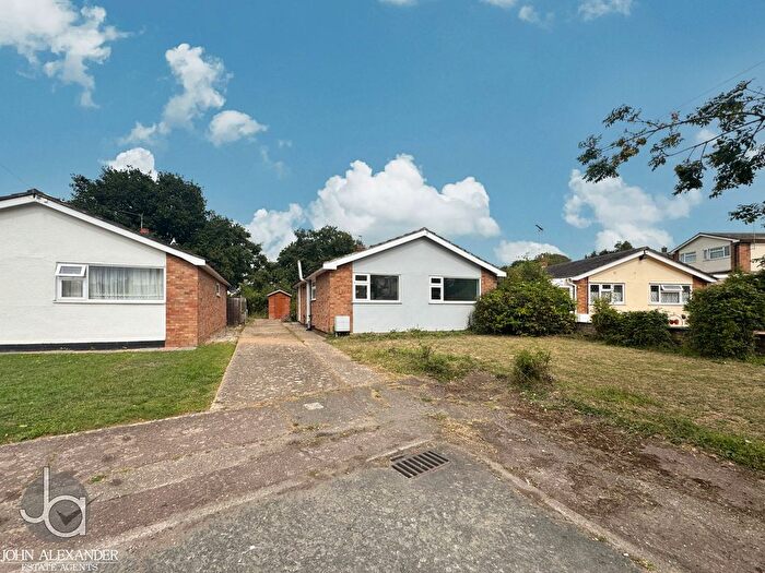2 Bedroom Detached Bungalow For Sale In Rawden Close, Harwich, CO12