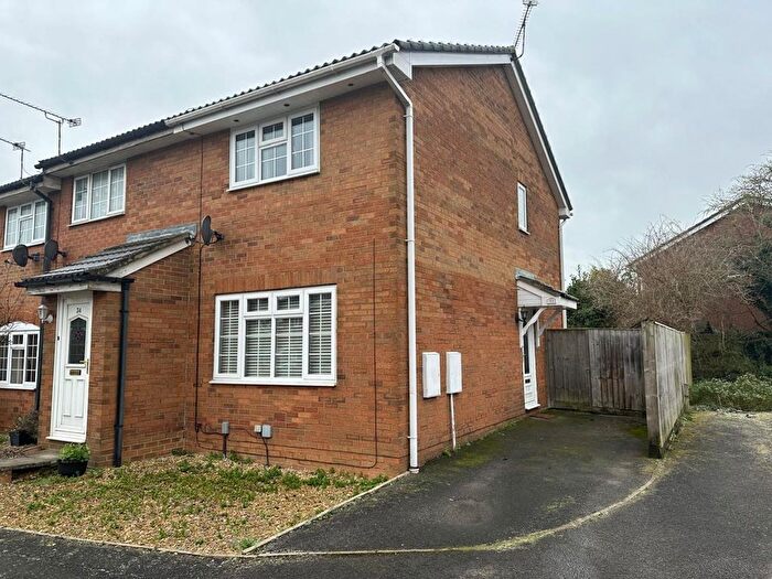 2 Bedroom End Of Terrace House To Rent In Sheerwold Close, Stratton, Swindon, SN3