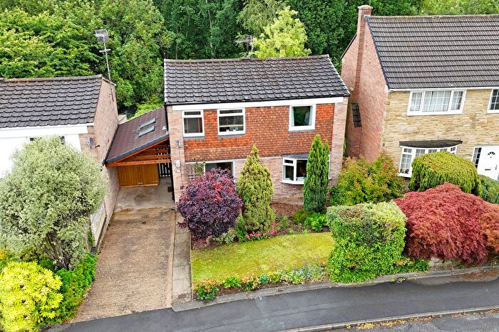 3 Bedroom Detached House For Sale In Hollins Crescent, Harrogate, HG1