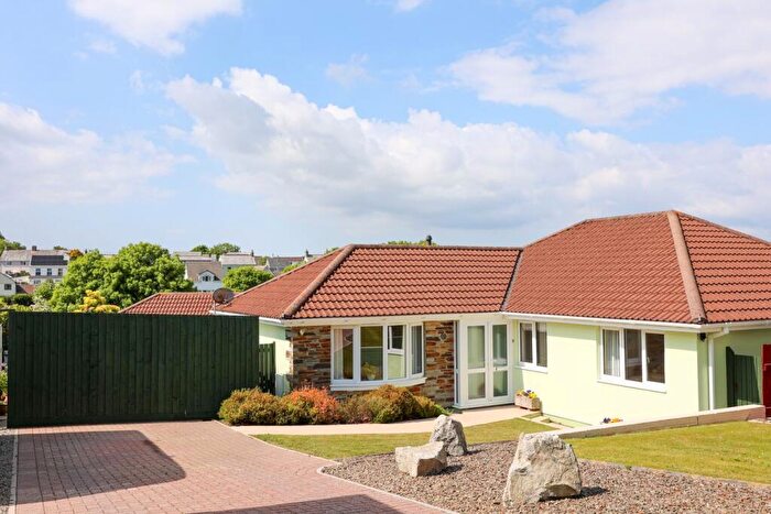 3 Bedroom Detached Bungalow For Sale In Horseshoe Close, Roche, St Austell, PL26