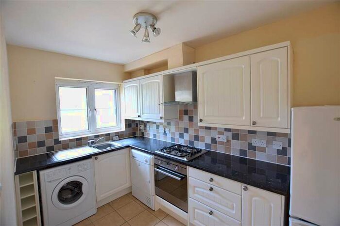 3 Bedroom Terraced House To Rent In Lyon Oaks, Warfield, Bracknell, Berkshire, RG42