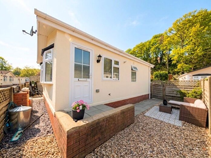 2 Bedroom Detached Bungalow For Sale In Woodlands Residential Park, Treharris, Merthyr Tydfil, CF46