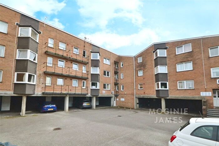 1 Bedroom Flat For Sale In Coed Edeyrn, Llanedeyrn, Caerdydd, CF23